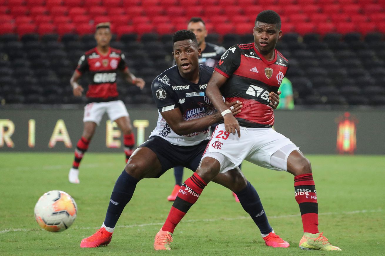 FBL-LIBERTADORES-FLAMENGO-JUNIOR