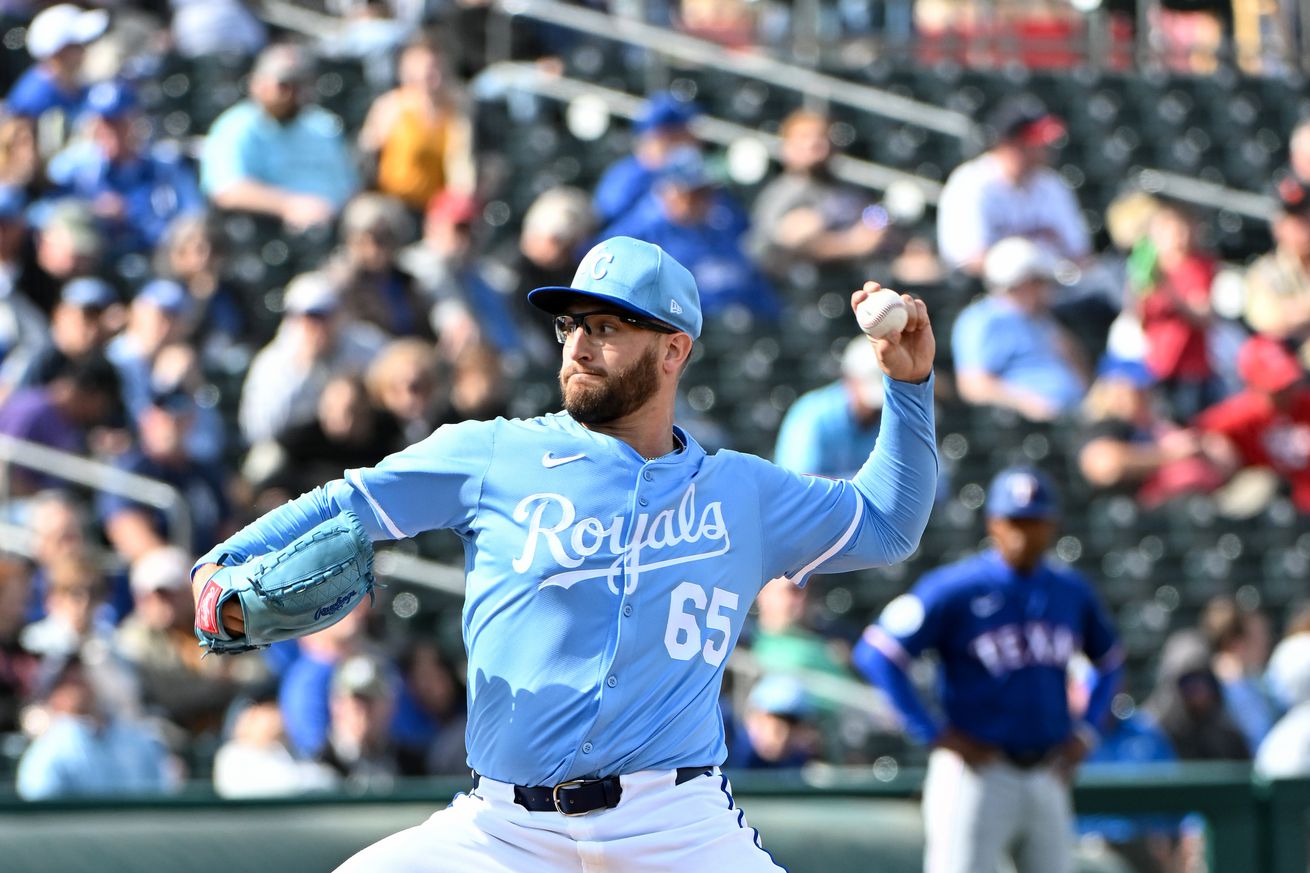 Texas Rangers v Kansas City Royals