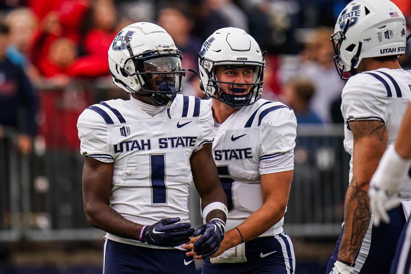 NCAA Football: Utah State at Connecticut