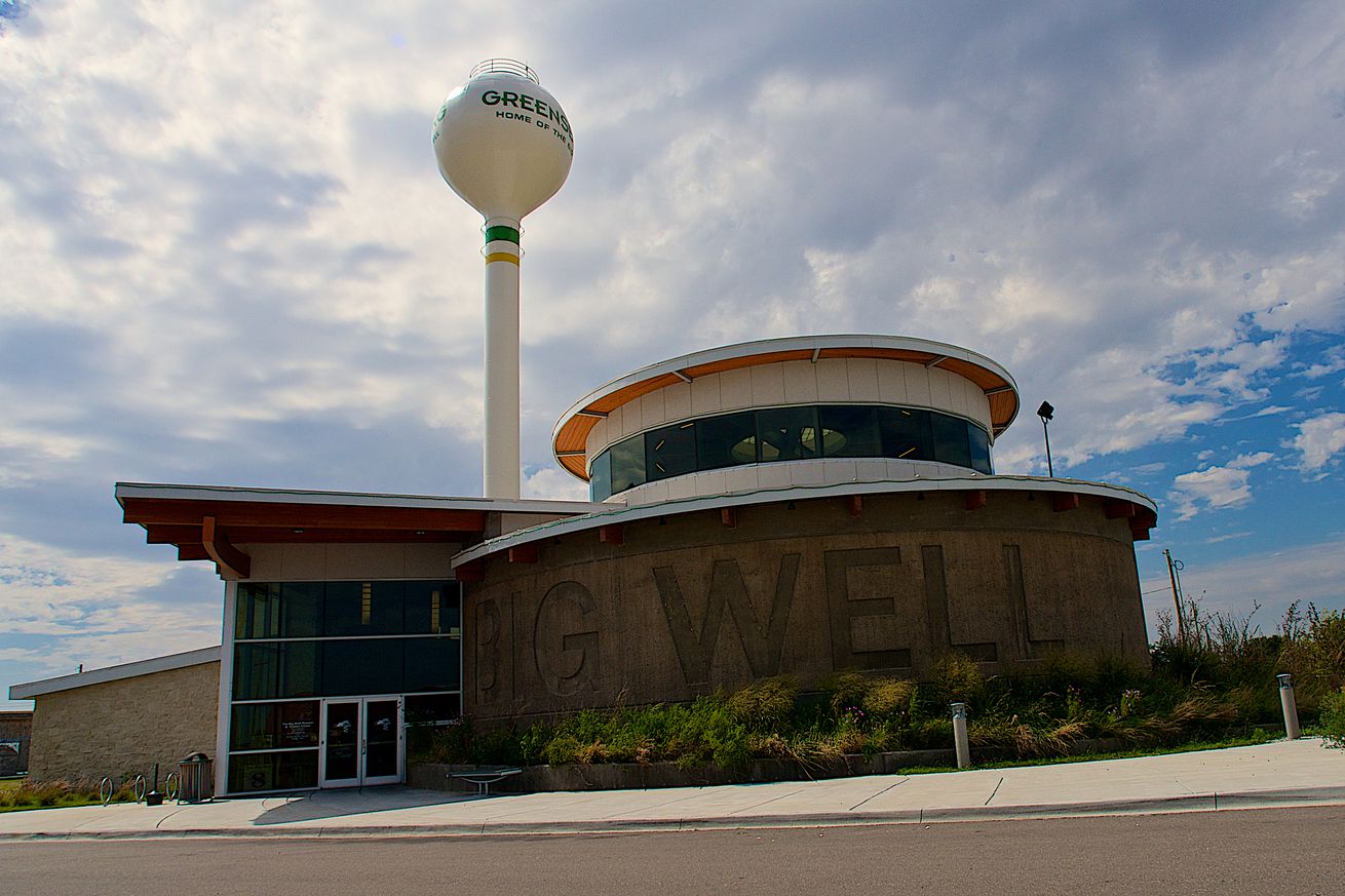 Greensburg Big Well and Water Tower