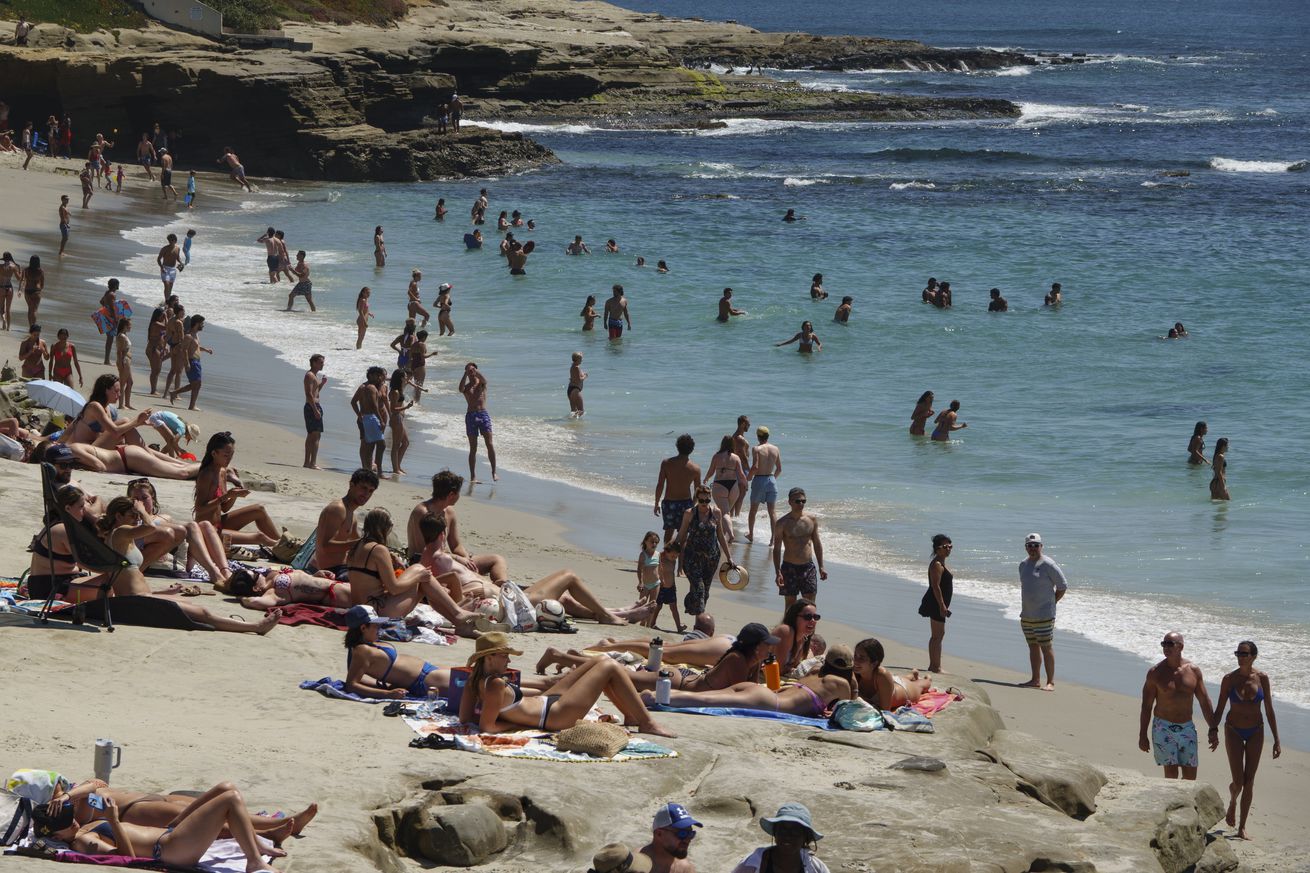 Crowded San Diego Beaches During Heat Wave