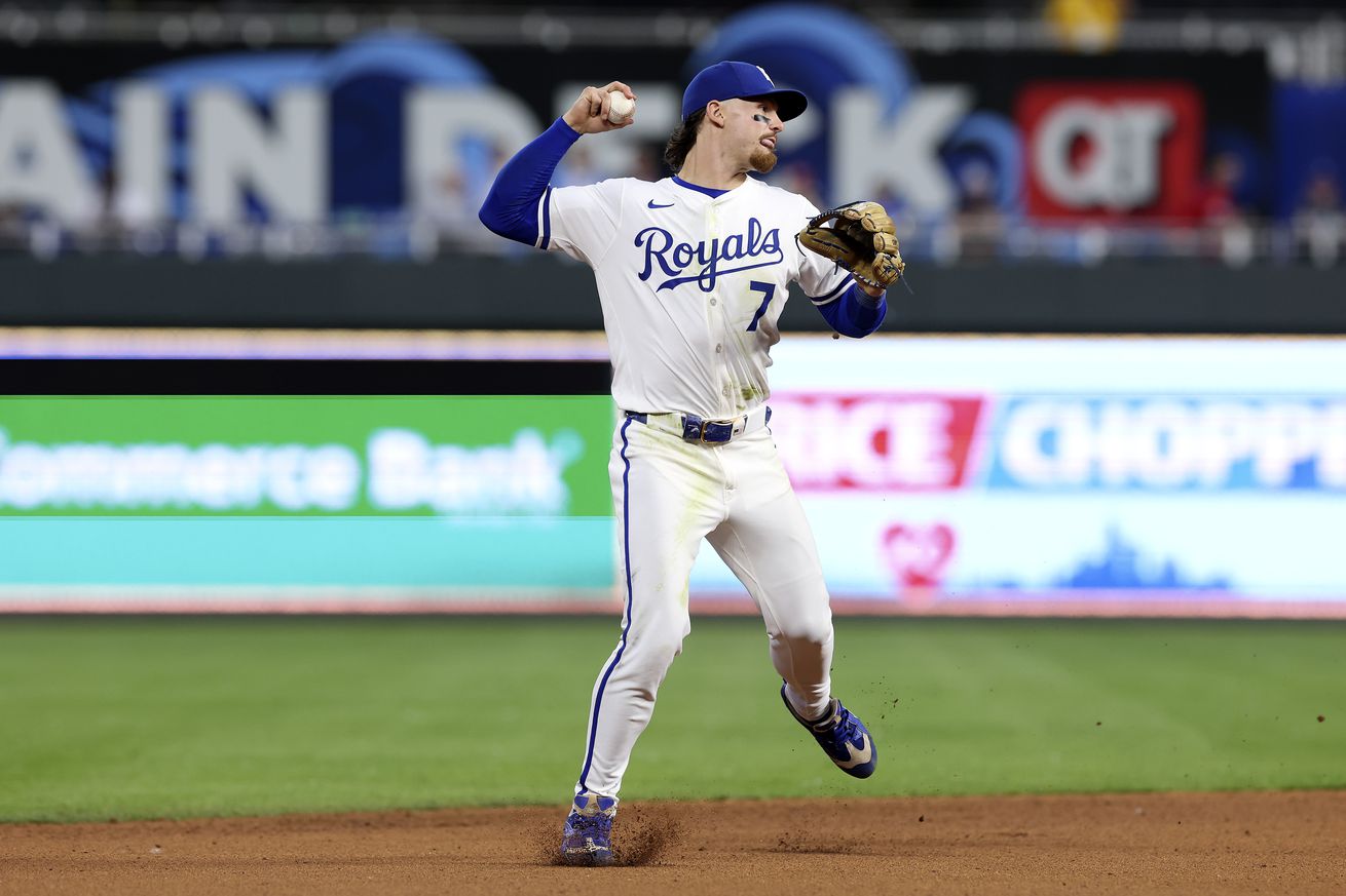 Bobby Witt Jr. #7 of the Kansas City Royals throws toward first