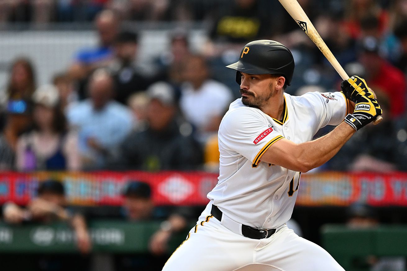 Miami Marlins v Pittsburgh Pirates