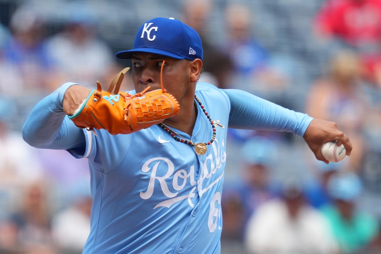 Atlanta Braves v Kansas City Royals