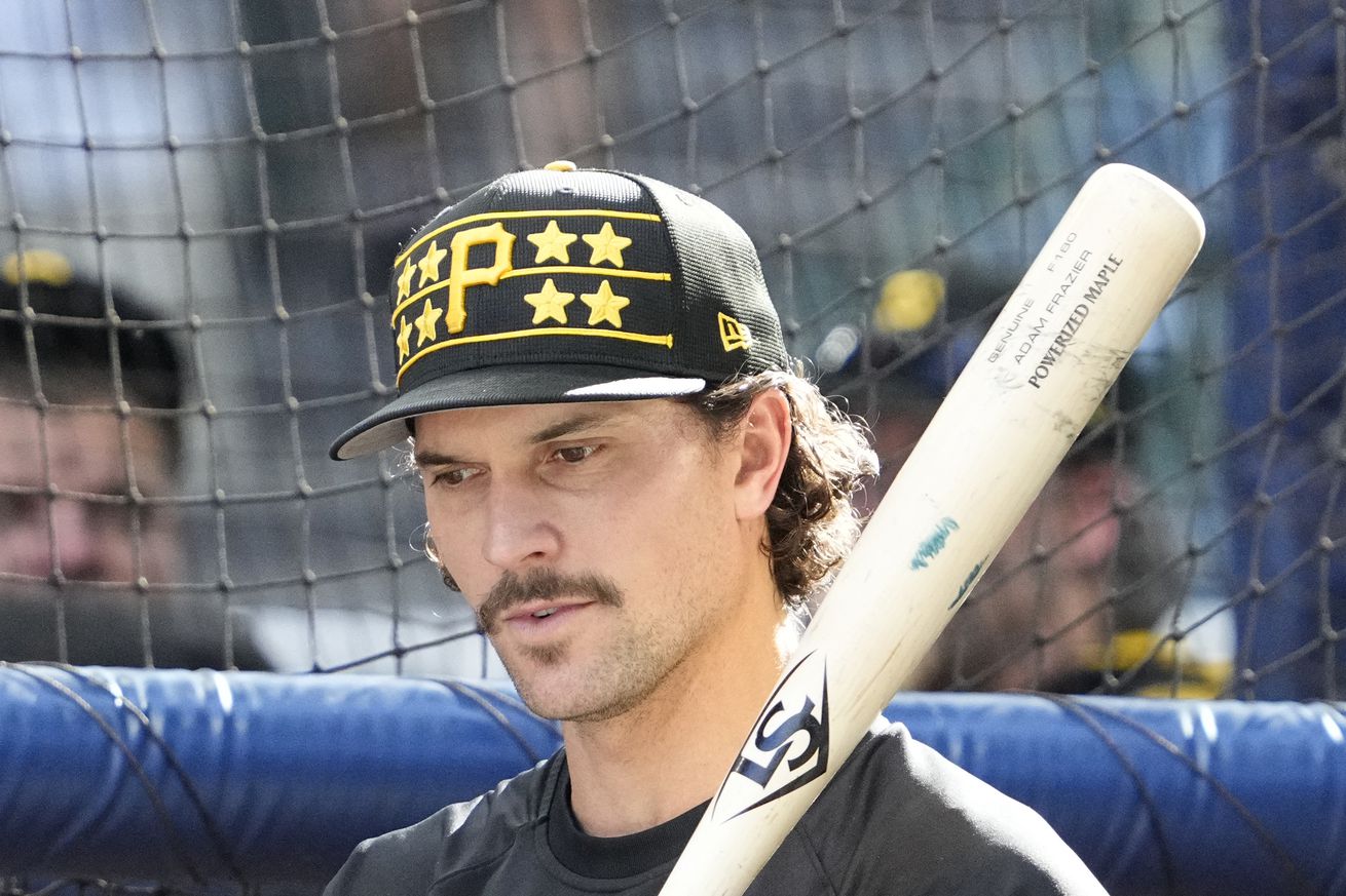 Pittsburgh Pirates second base Adam Frazier (26) gets ready to take some at bats during batting practice